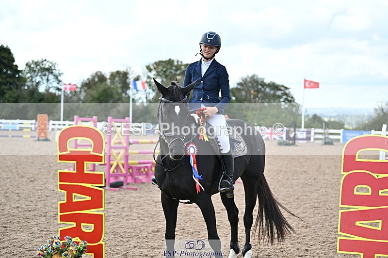 241005A-130404-03923 - SAT Cls 18 1.05m Amateur Jump Off and P