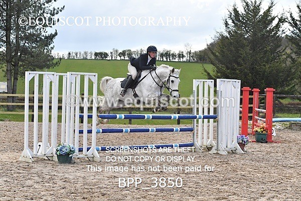 BPP_3850 - CLASS 4 FRI Senior Discovery/ 1m Open