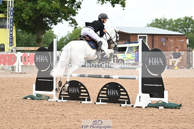 240630A-132823-13715 - Cls 25 HOYS 138cm Qualifier