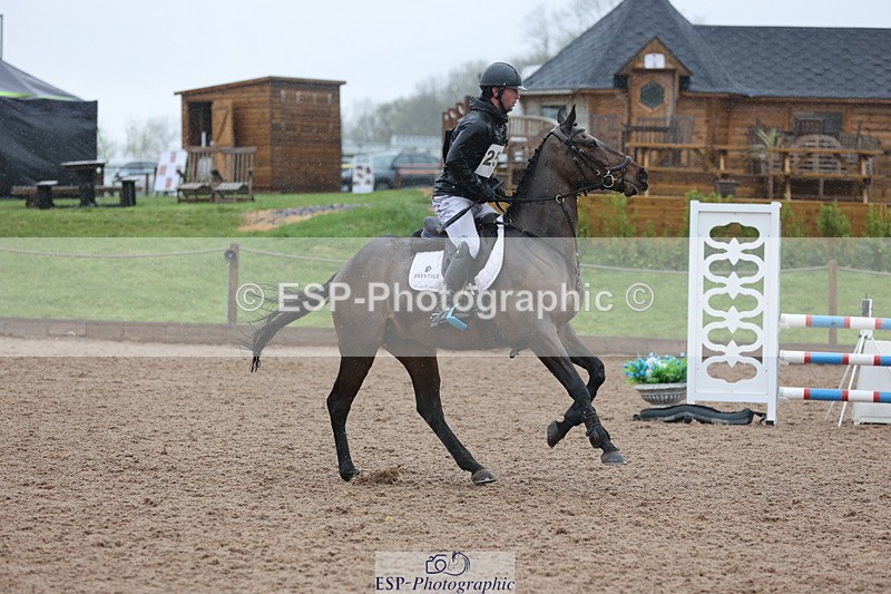 250418-131041-03923 - 253-Rupert.Batting-PICKAPOCKETORTWO