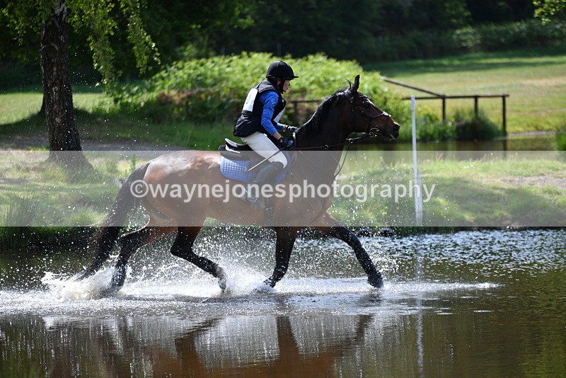 WJ5_5820 - Tweseldown 3-Phase Training (XC) 19-05-25