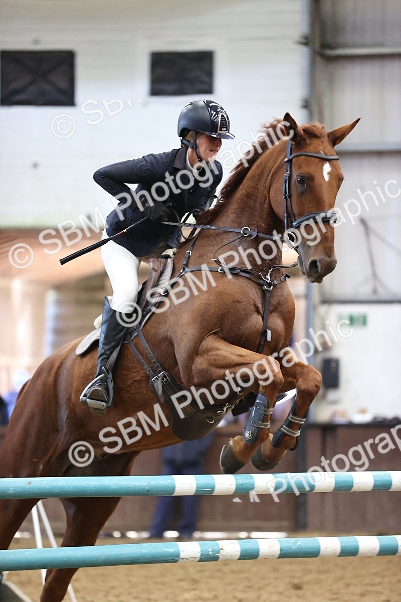 SBM_003331 - Class 11 - Senior Newcomers 1.10m