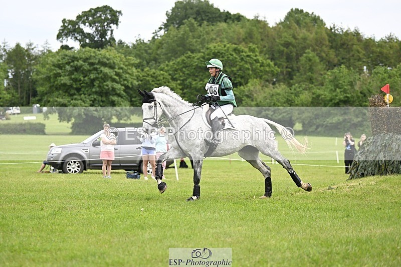 240525-145826-16638 - 208-KING_LOUIS-Mary_King