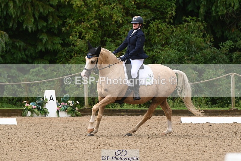 250719A-093349-02957 - 031-Catherine.Boyd-Dante's.Spring