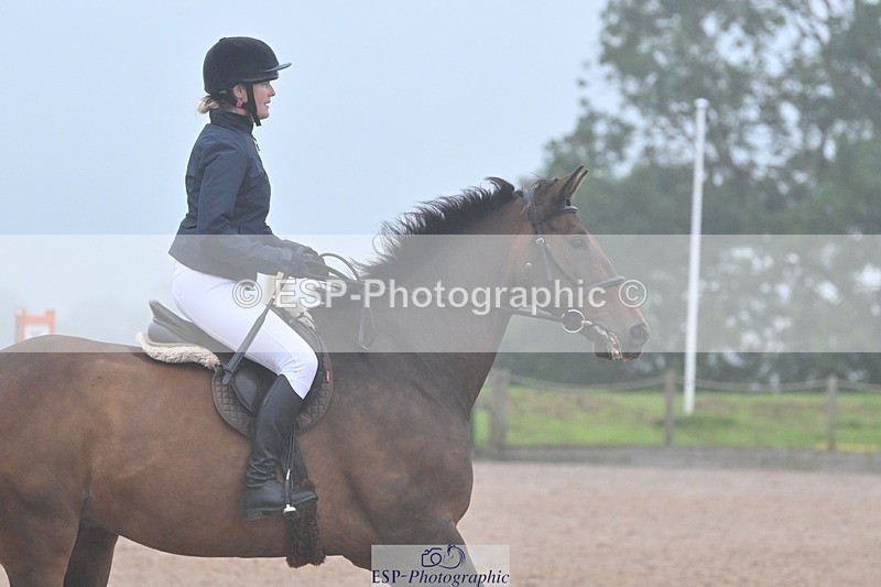 240813-193158-00953 - Classes 7 A&B 90cm