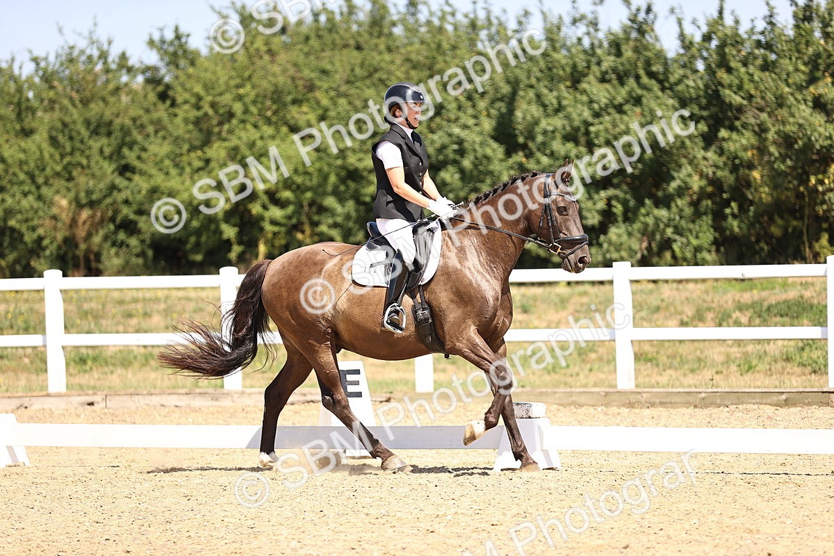 SBM_010600 - Novice 5 - 11.20-12.23