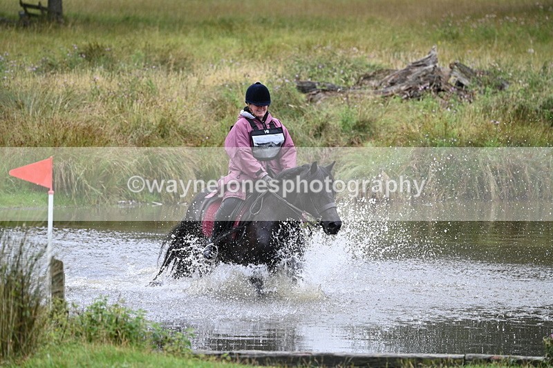 WJ7_9180 - Time at Water 11:53 to 12:23