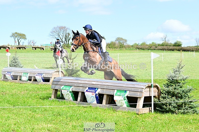 260418-131144-03864 - G-302-Elise.Cadman