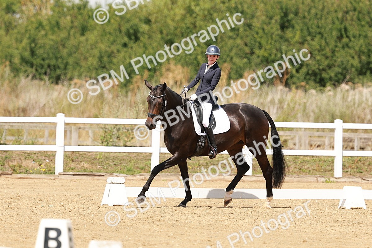 SBM_000913 - Class 4 - Novice 5