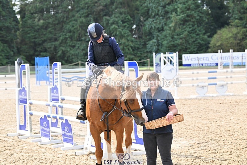 240818-101042-03618 - Cls 8B 90cm Open