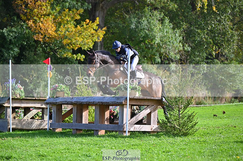 241025-124454-08305 - 108-Xanthe.Baylis-MONBEG.BY.MAGIC