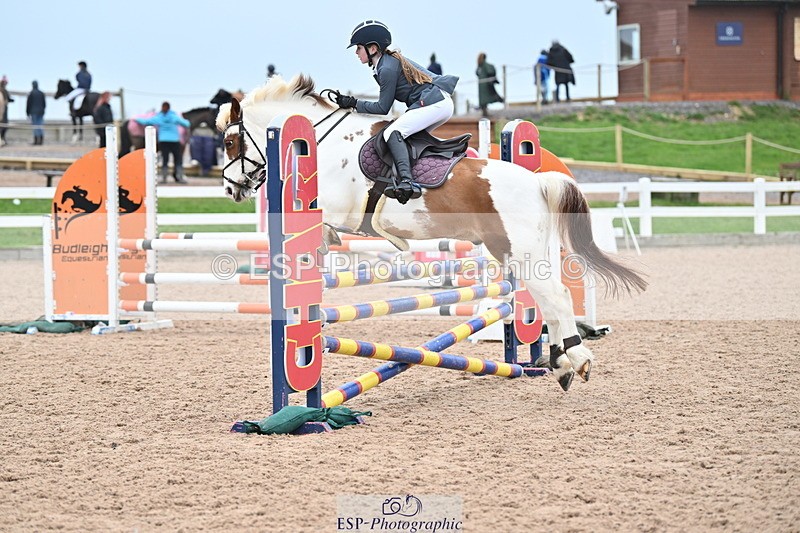 240128A-112656-00525 - Cls 3 Pony Discovery and 90cm Open