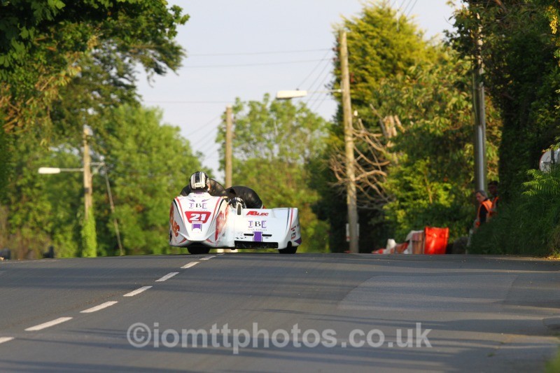 TT148578 - Tuesday Practice - Sidecars