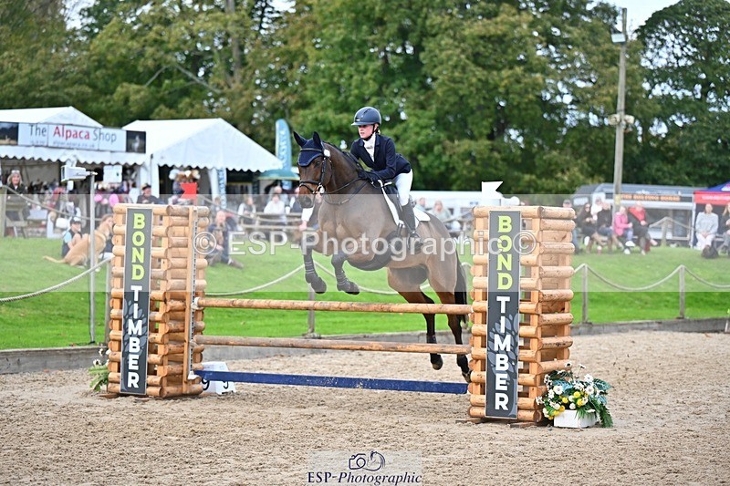 241027-142736-17891 - 548-Fenella.Redvers-DANCING.PADDE