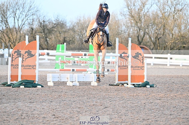 231210A-153318-02936 - Cls 22 National 1.30m & 1.40m