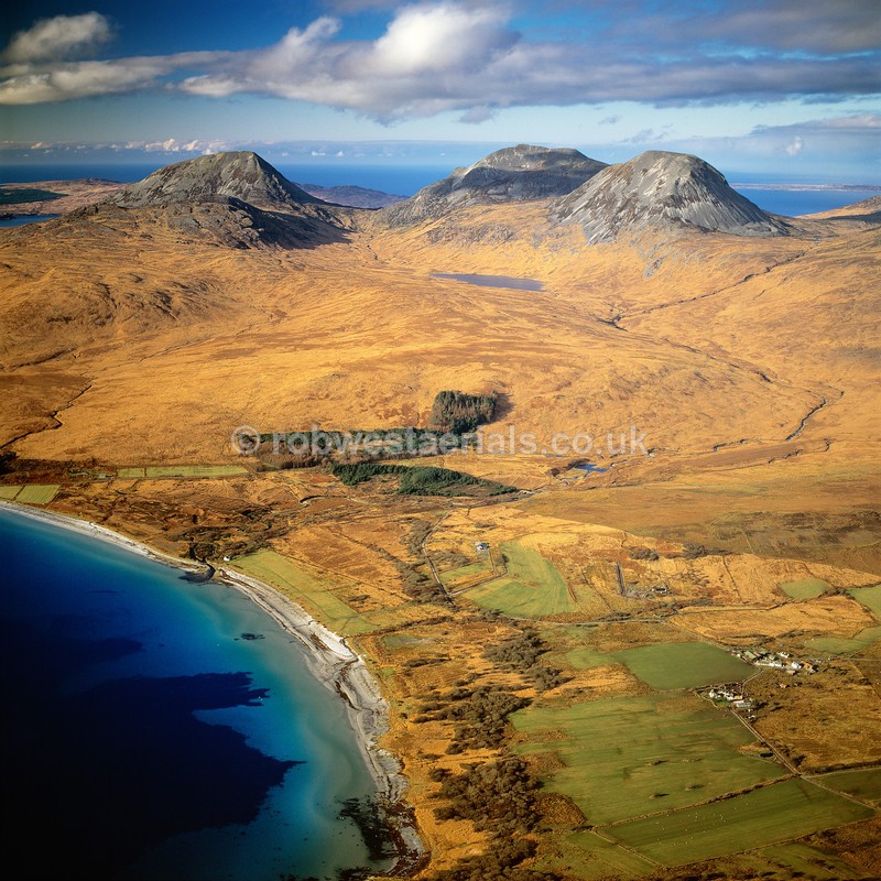 aerial pictures of Scotland west coast Islands of Jura