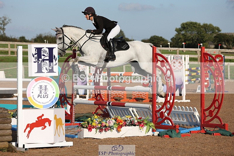 230915A-172015-03257 - Cls 7 Snr 1.20m Derby