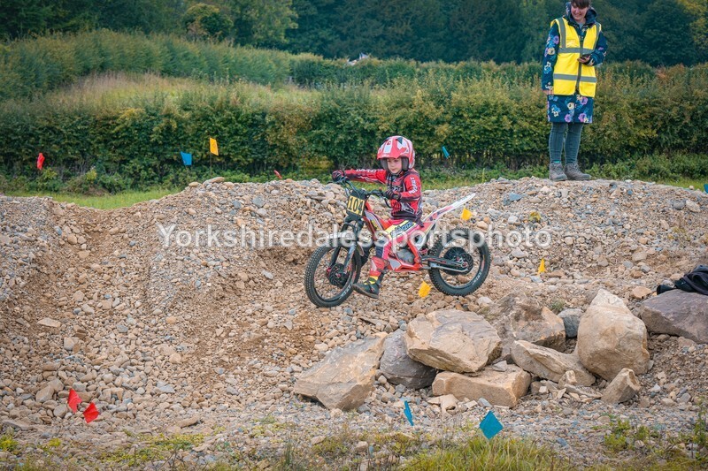 DSCF0514 - Ripon MC Trial 27/09- kids