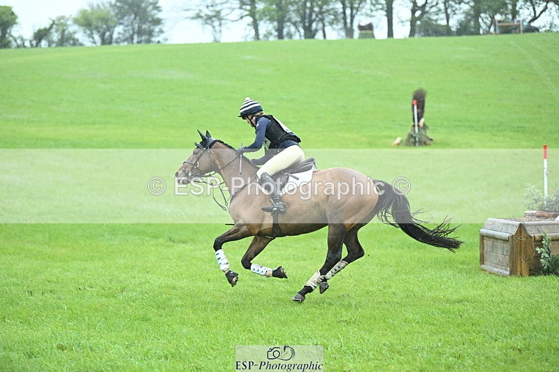250418-140559-04917 - 212-Lucy.Lloyd-WATERNISH.BRIDLE.LANE