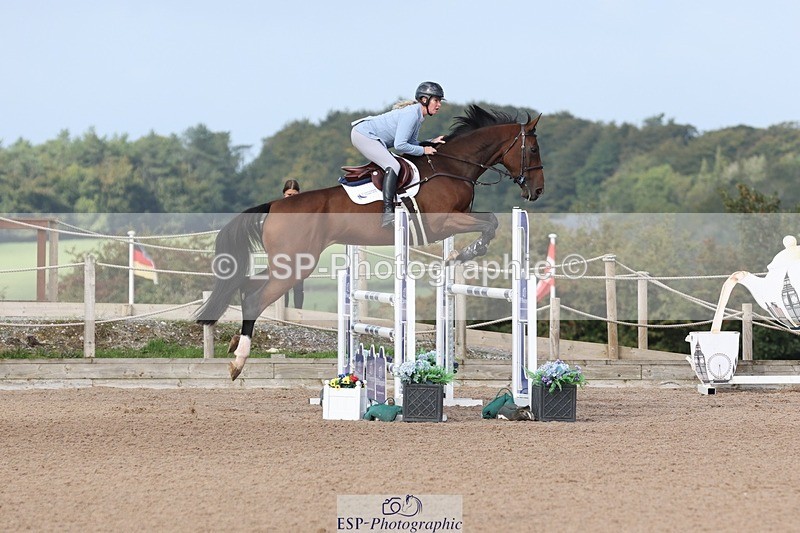 250911-103419-00644 - Cls 2 Snr Newcomers