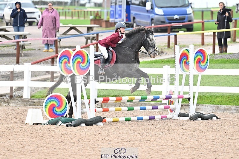 250920-102146-00196 - Cls 20+21 Club and Schools 60cm