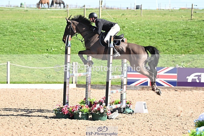 250329-103452-03999 - Cls 14 Snr Newcomers