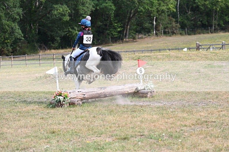 WJ7_0636 - XC Time 10:46 to 11:14