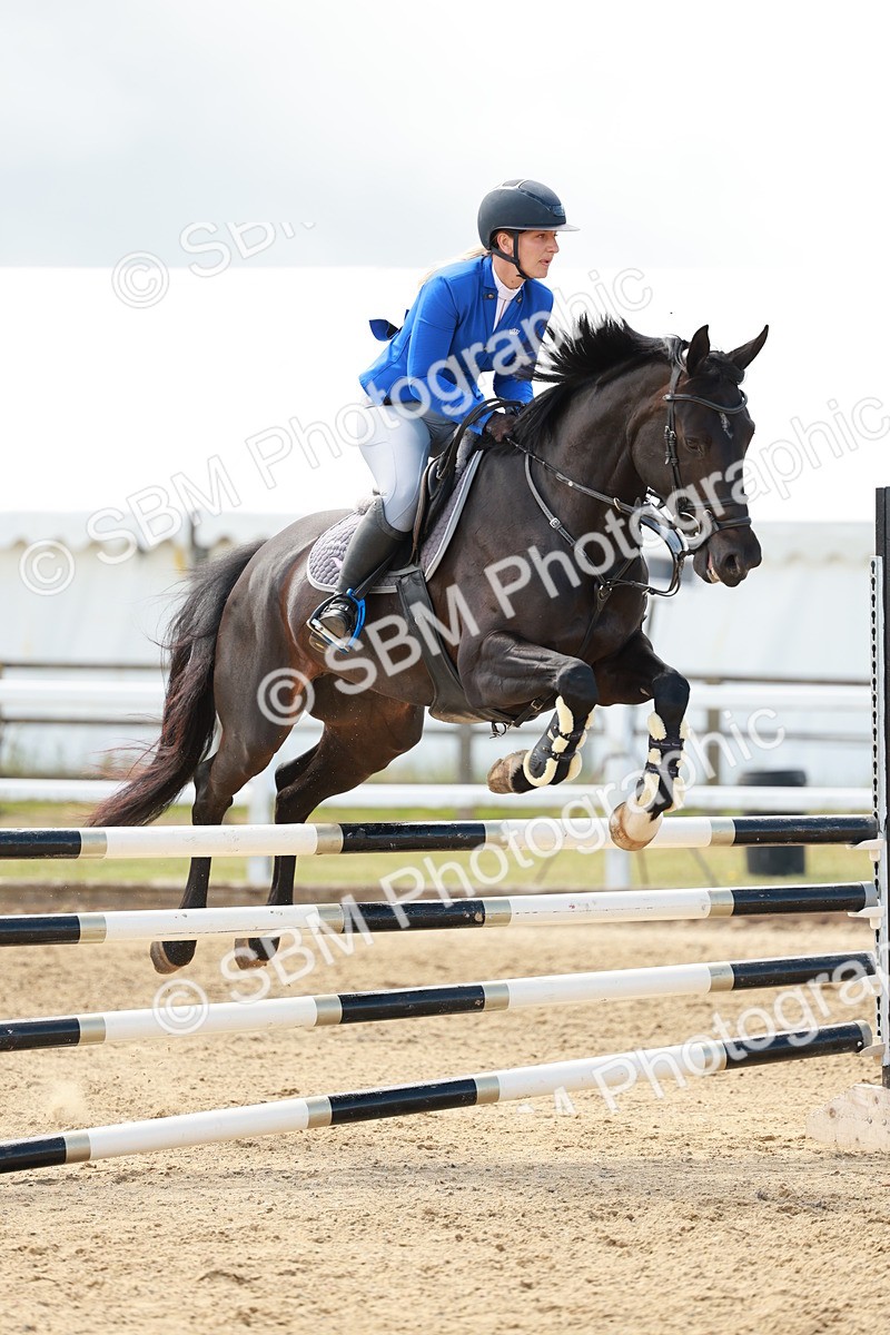 SBM_007107 - Class 2 - Senior Discovery - 1.00m Open