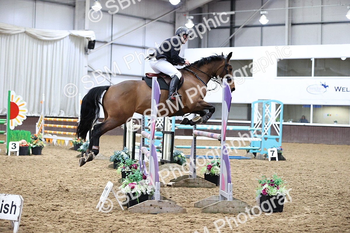 SBM_001860 - Class 4 - Senior Newcomers - 1.10m Open