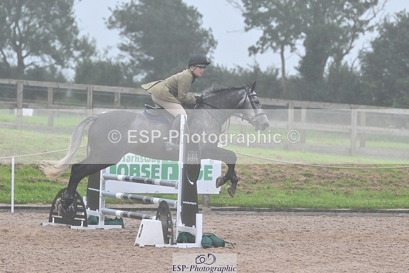 240813-195044-01047 - Classes 7 A&B 90cm