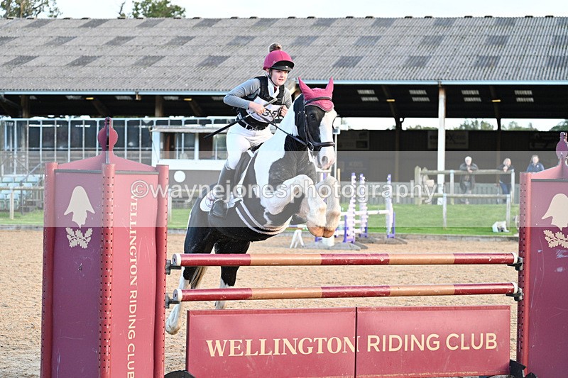 WJ7_7117 - Time 17:12 to 17:30