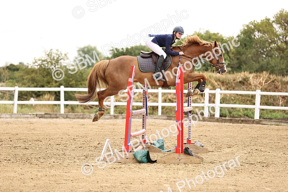 SBM_026376 - Class 12 - Amateur Championship Qualifier 1.05m