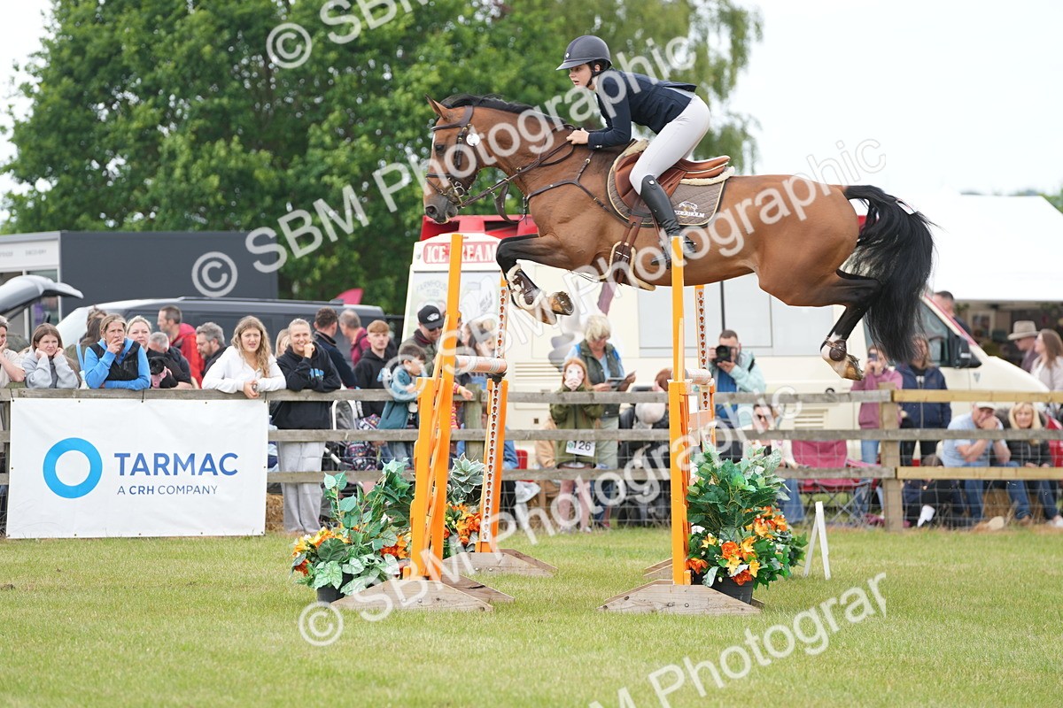 SBM_06460 - Class 202 - National 1.40m Open