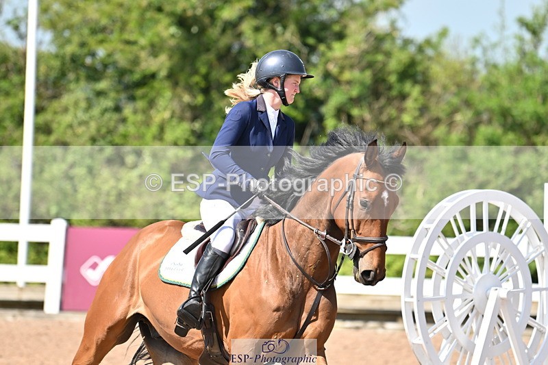 240509A-112648-01504 - Cls 2 Discovery and 1m Open