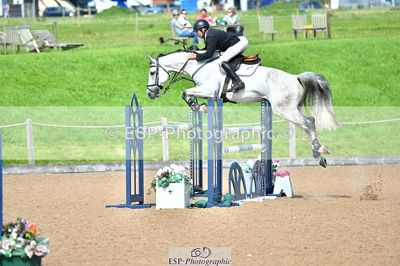 230811A-153552-05900 - Cls 24 Nat 1.30m Open