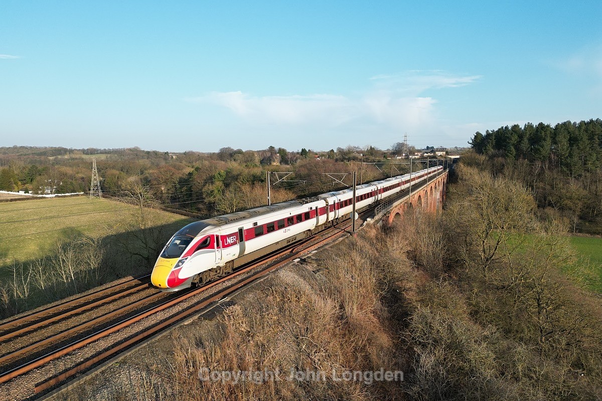 JL - 6.3.25 800103 1W20 14:00 Kings Cross - Aberdeen, Browney - Latest shots
