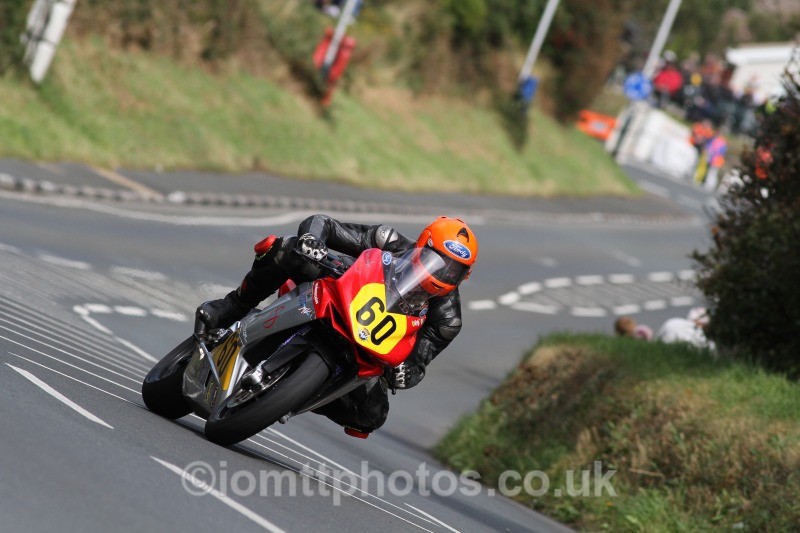  - Full Factory Senior Manx Grand Prix