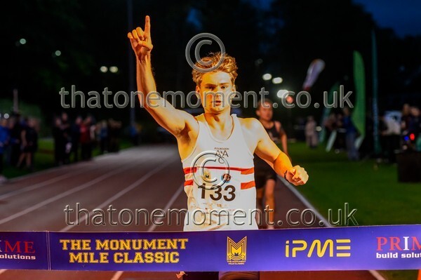 Monument25-919585 - Set Five