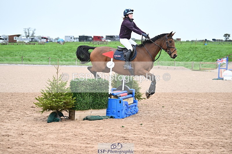 231021B-135508-00921 - 90cm