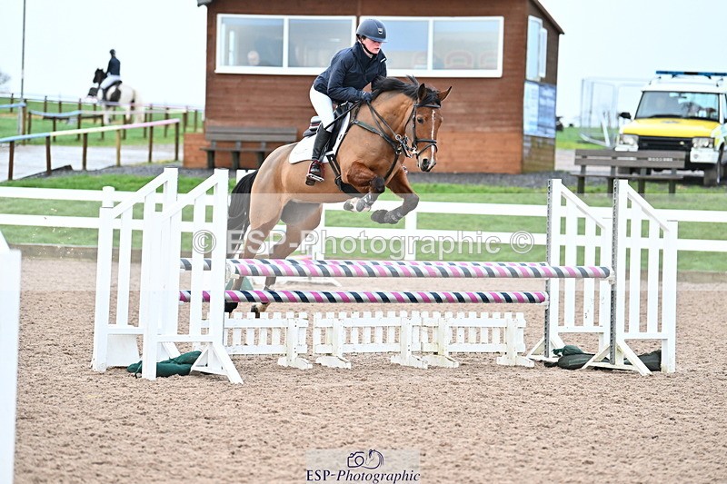 240224A-082702-02767 - Cls 9 British Novice and 90cm Open