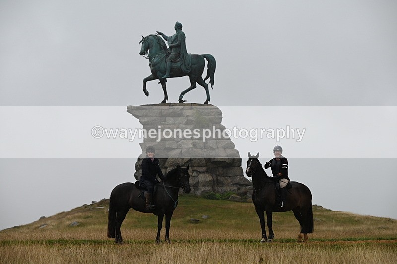 DSC_1121 - Time at Statue 10:58 to 11:53