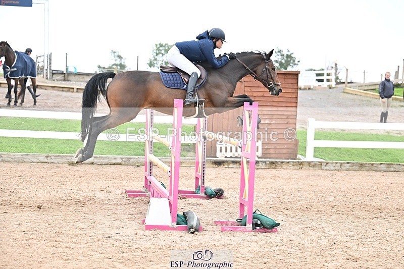 250917-133018-00689 - Cls 4 Newcomers and 1.10m Open