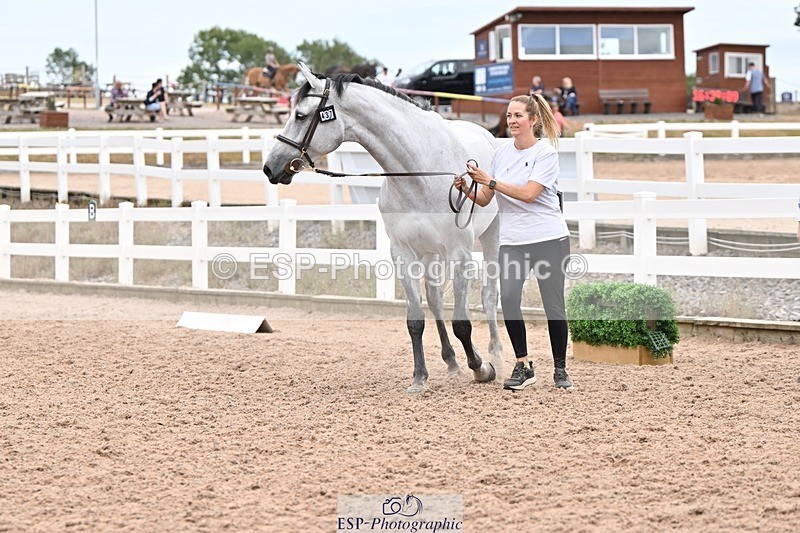 250716-160719-02421 - Trot Up 3.30 to 4.30