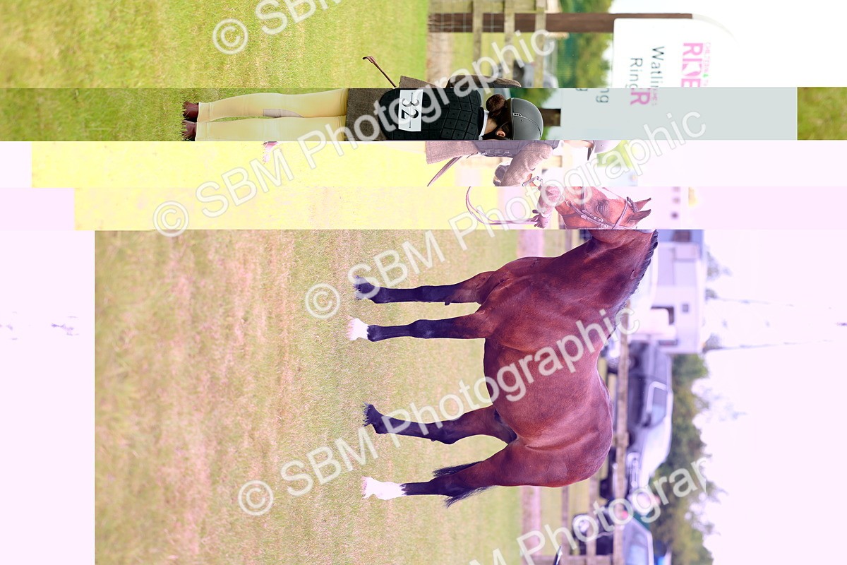 SBM_10328 - Class 44-45 - LIHS BSPS Open Nursery and Cradle Stakes