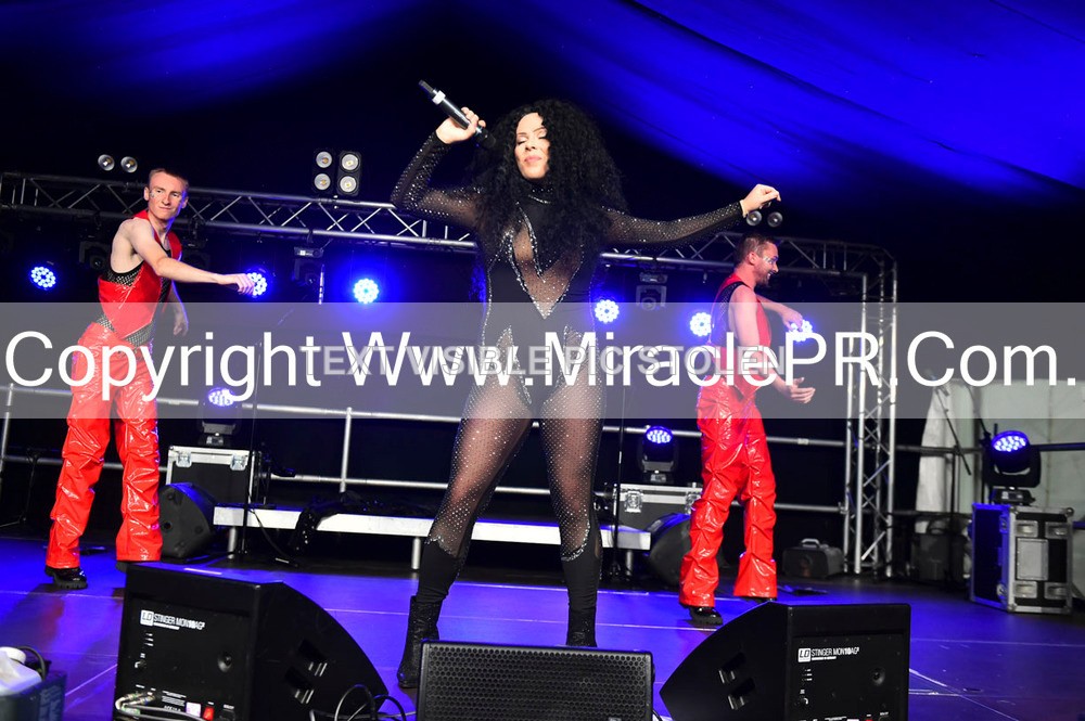 SH4_6568 - The Cher Experience