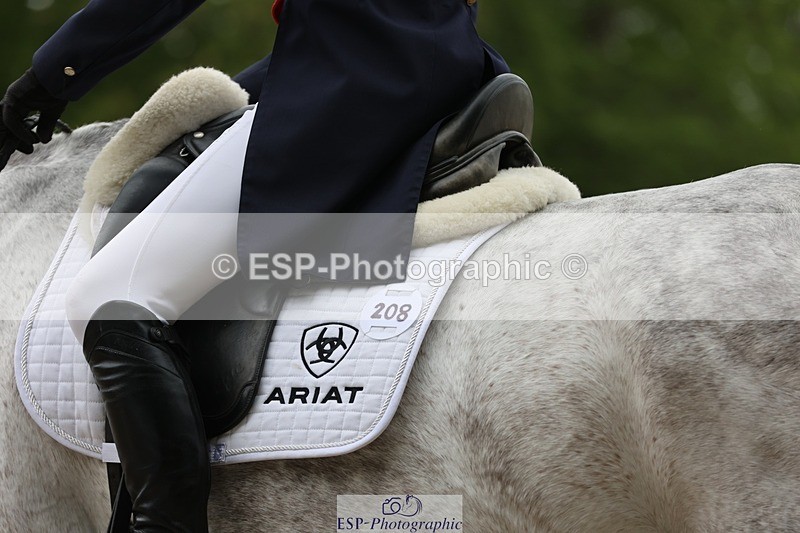 240523-094058-03184 - 208-KING_LOUIS-Mary_King