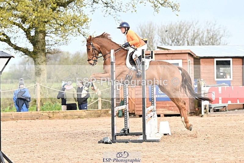 250416-092350-00051 - Cls 1 British Novice and 90cm