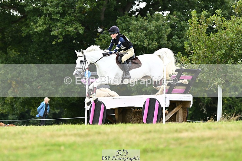 240825X-142539-34999 - 80cm XC 14.30 to 15.30