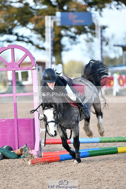 241026A-131527-01486 - SAT Cls 30 Stepping Stones 128+138