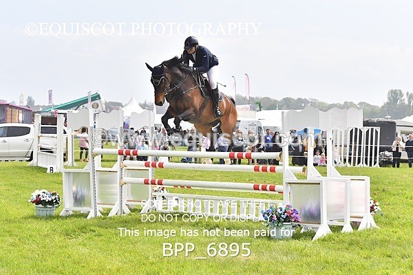 BPP_6895 - CLASS 3 RHS Fox Champ Qual (1.20m)